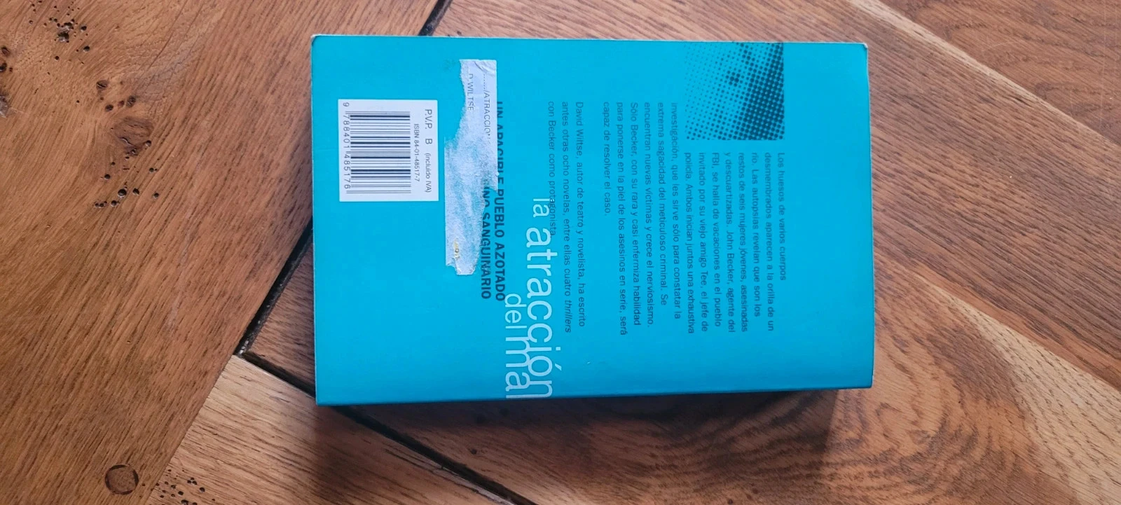 O fascínio do mal livro em espanhol – photo 3
